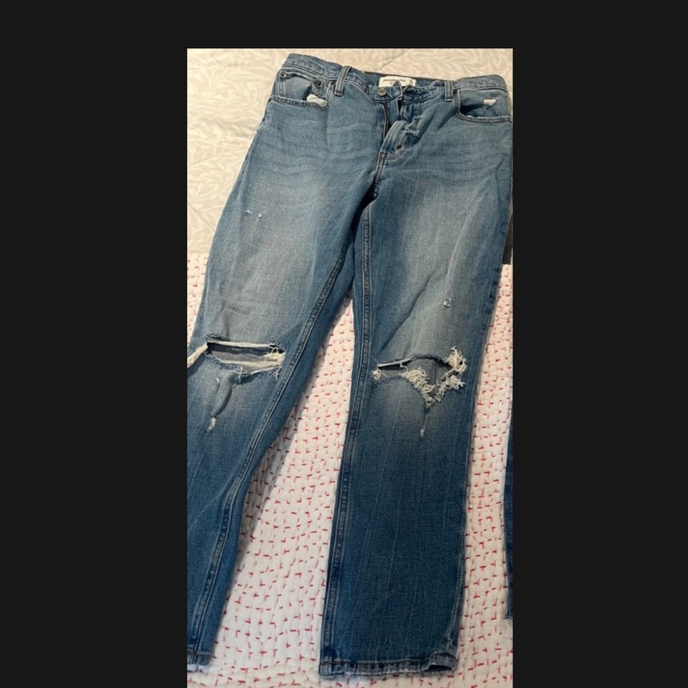 Abercrombie jeans size 27